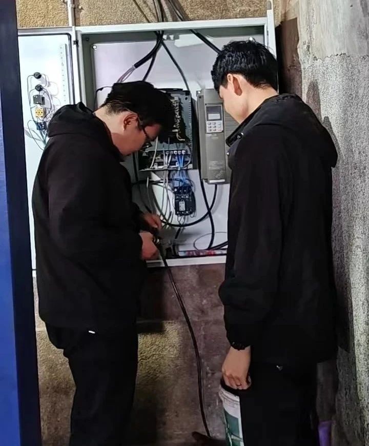 0ca1b416305e5bd4917c719816e06a3f.jpg 0ca1b416305e5bd4917c719816e06a3f.jpg